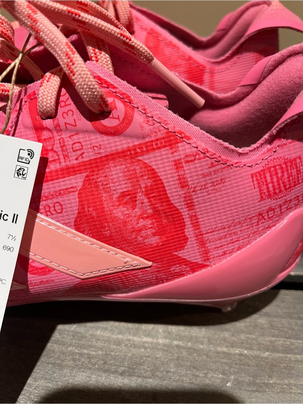 ADIZERO ELECTRIC II CURRENCY FOOTBALL CLEATS |NWOB| Sz M9:W10 | Pink Fusion - Picture 2 of 16